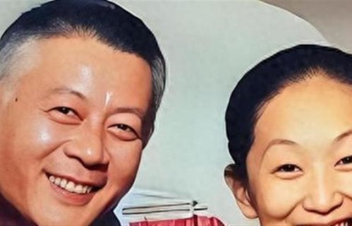 61岁陈瑾和巫刚昆明被偶遇，曝已在这里定居，相伴22年不婚不育