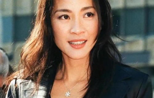 杨紫琼对好莱坞的贡献有哪些_热点解读