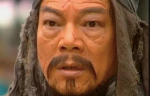 演员郑雷在古天乐版《神雕侠侣》中扮演的裘千仞为何让人印象深刻？