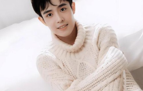 王星回应是否会与嘉嘉结婚 当然结婚但是我要再努力