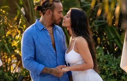 金卡戴珊与汉密尔顿海边疯狂热恋，深海拥吻，十年老友彻底变爱人