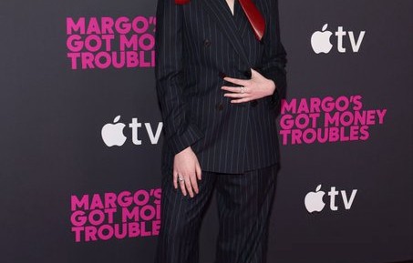 红毯斗艳！艾丽·范宁复古西装显酷飒，妮可·基德曼透视裙摆有点难平