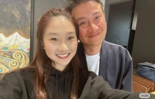 文章上海开陕西特色美食餐厅，17岁女儿文君竹贴心宣传|文爱马|马伊琍|小爸爸|二胎|姚笛