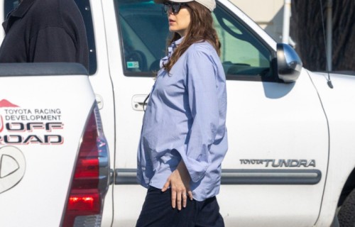 伊丽莎白·奥尔森洛杉矶外出疑似怀孕|Elizabeth Olsen|APRIL