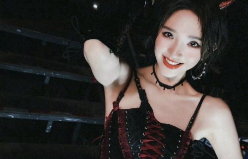 唐艺昕的烫嘴式rap引发了哪些网络模仿和二创现象？