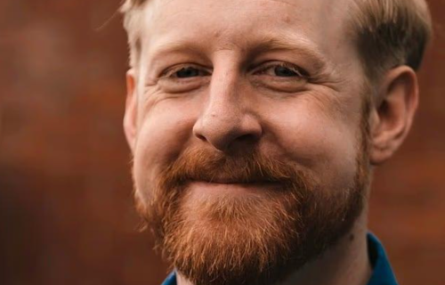 “3年了，还是烂透了”——《权游》野人扮演者迈克尔·帕特里克去世，35岁不敌渐冻症