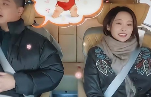 邓超瘦至130斤，47岁练出腹肌|马頔