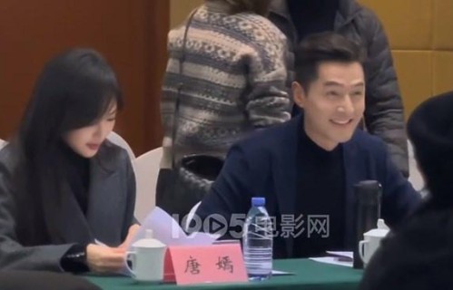 胡歌唐嫣出席《繁花》研讨会 宝总汪小姐再同框|阿宝|马伊琍|王家卫|收视率|辛芷蕾