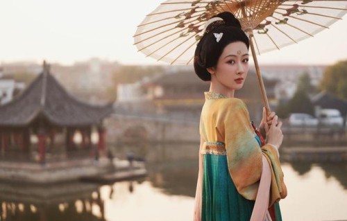 《家业》未拍先火，杨紫为角色再度瘦身，男主韩东君或成惊喜！|国色芳华|珠帘玉幕|延禧攻略|长相思|流量剧