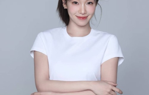 全能新生代创作人：Annatalia Yi 合作朴宰范、全昭弥（SOMI）等歌手