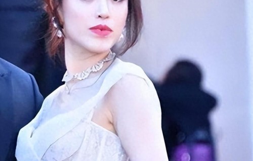 和刘翔离婚后，她离开上海，人气不温不火，现在仍是单身