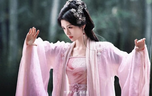 目前很火的五部电视剧，《蜜语纪》跌至第二，你在追哪一部？ 