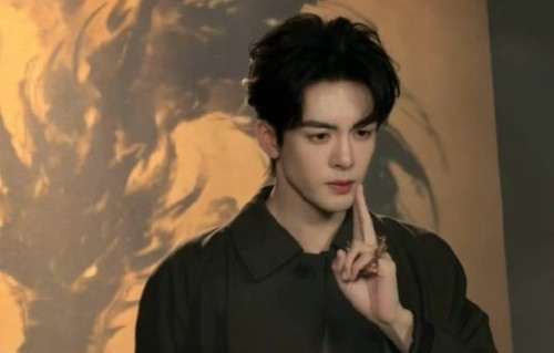 《月鳞绮纪》在优酷、微博等平台的具体数据表现有多亮眼？|陈都灵|武拾光|曾舜晞|雾妄言|热度