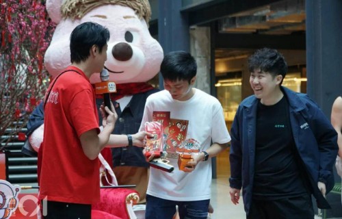 洪天明玩007入子彈竟首名出局，談洪金寶入圍金像獎：新人攞更好|洪金宝|林子|周家蔚|兒子|鄧穎琪