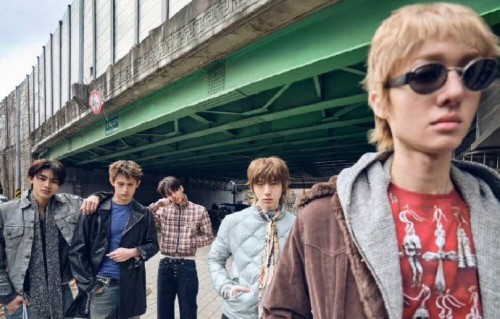 CORTIS新歌所引发的关于‘重新定义神圣’的讨论，在社交媒体上的主要观点有哪些？