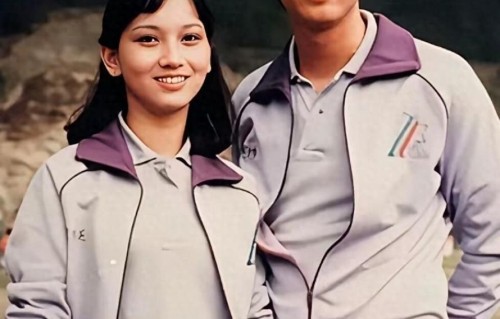 四十年前的赵雅芝和郑少秋，那个时候年轻漂亮有气质