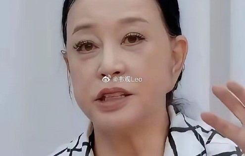 为什么公众对刘晓庆发量稀少的反应如此强烈并两极分化？